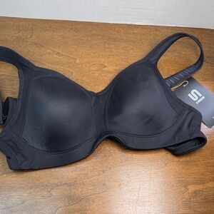 NWT Syrokan High Impact Padded Underwire Sports Bra, Black #4, sz 32C